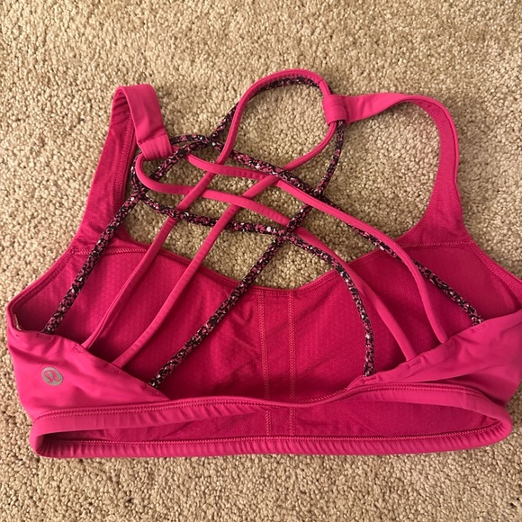 Lululemon strappy free to be sports bra in pink - Picture 2 of 3